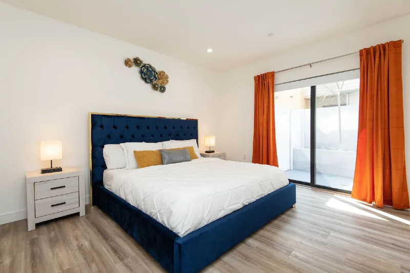 Master bedroom 

King size bed 